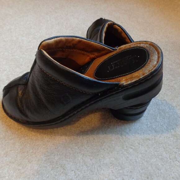 Born Black Pebbled Leather Slip On Clog Sandals Size 8 W3133 Casual Comfort 39 - Picture 4 of 8